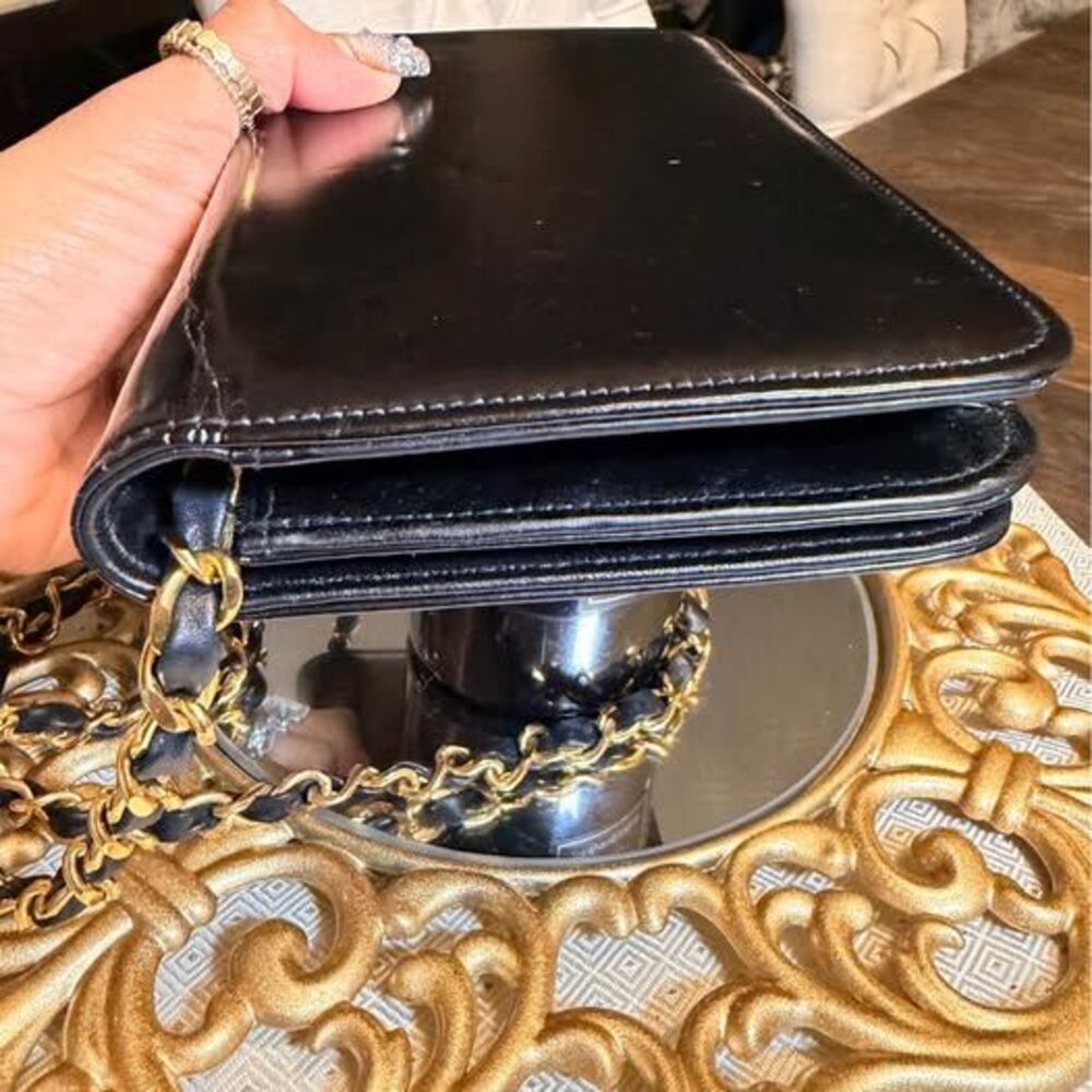 🖤👜 Chanel Flap bag Black CC Shoulder/ WOC Bag 24k gold hardware AUTHENTIC 😍 - Picture 3 of 11